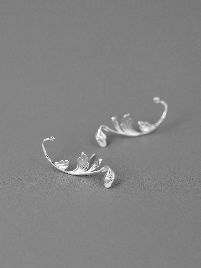 *Designer Silver Jewellery* Acanthus Leaves Silver Earrings