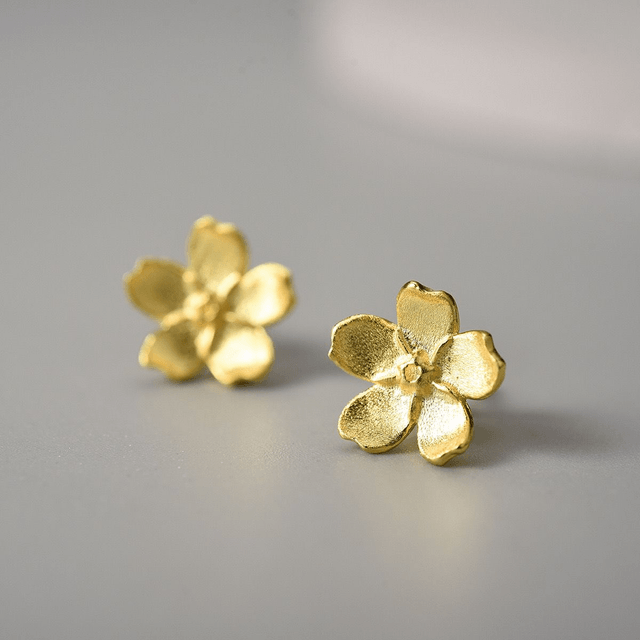 *Designer Silver Jewellery* Forget-me-not Silver Stud Earrings