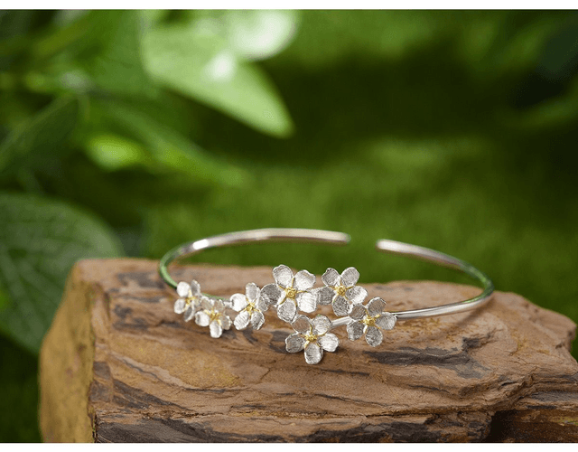 *Designer Silver Jewellery* Forget-me-not Silver Bangle