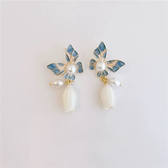 Lilian Lily of the Valley Flower and Pearl with Butterfly Studs