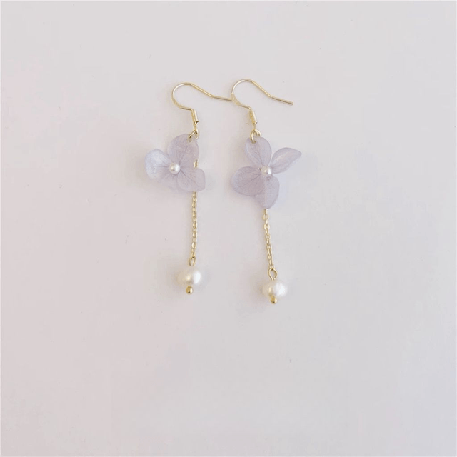 Libelle Hydrangea Flower Drop Hoop Earrings