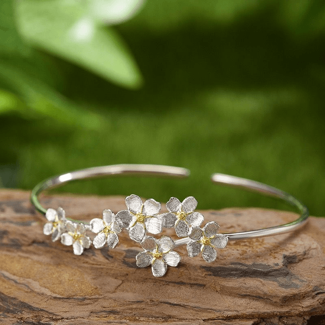 *Designer Silver Jewellery* Forget-me-not Silver Bangle