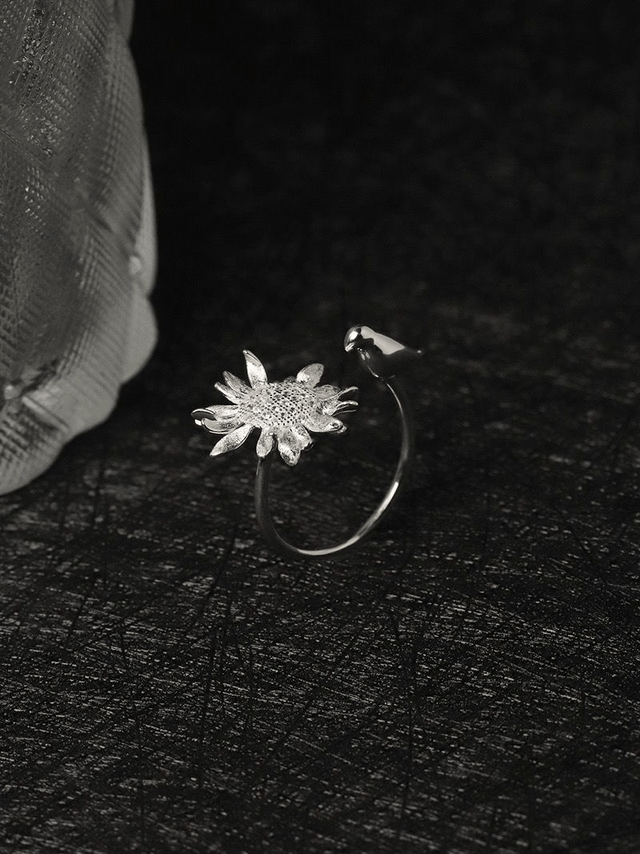 *Designer Silver Jewellery* Sunflower and Bird Silver Ring