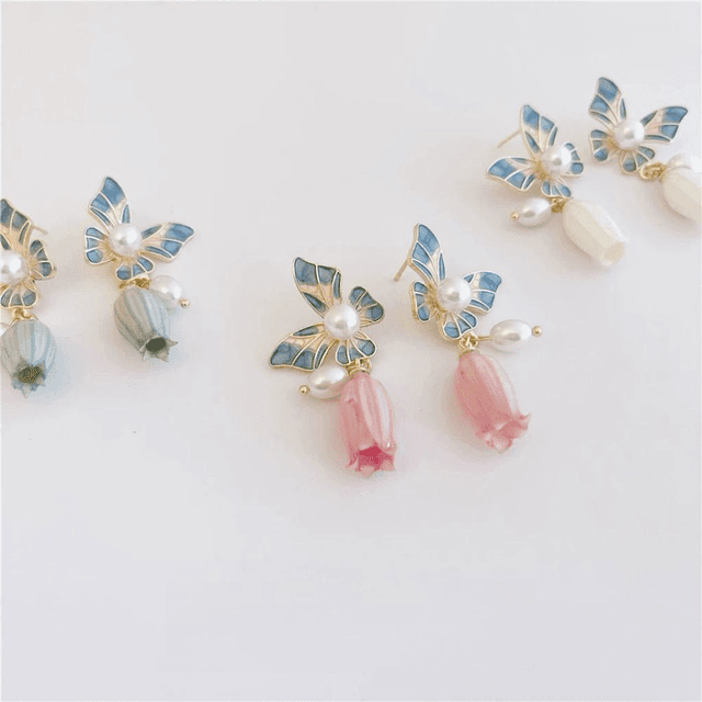 Lilian Lily of the Valley Flower and Pearl with Butterfly Studs