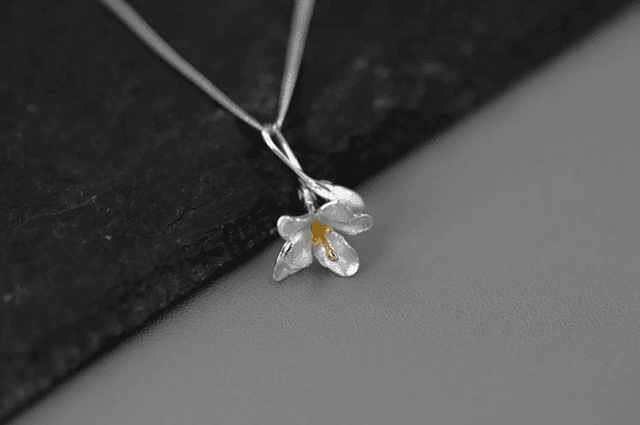 *Designer Silver Jewellery* Freesia Silver Necklace